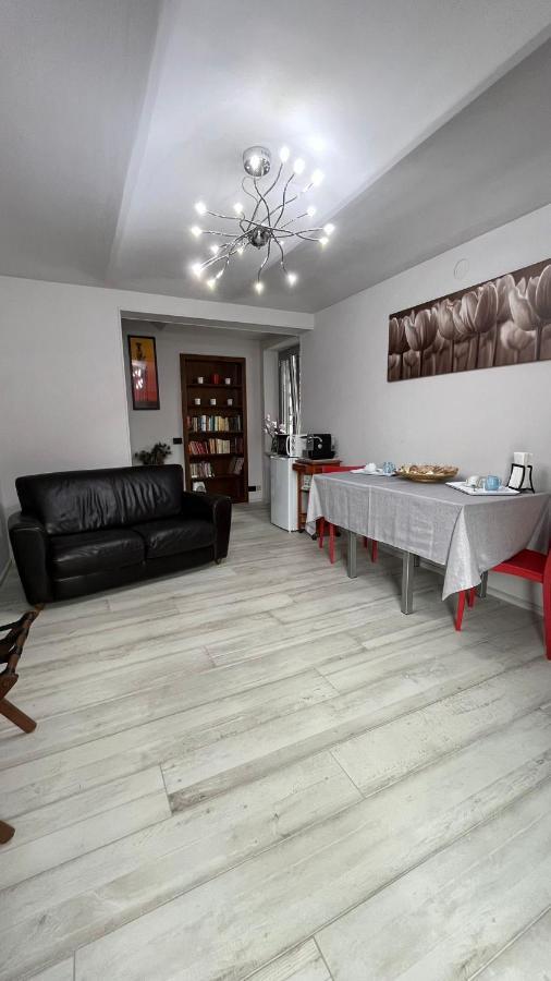 L'Alba Bed & Breakfast Magliano Alfieri Екстериор снимка